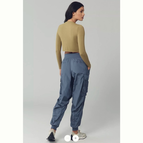 NWOT Anthropologie Daily Practice Silky Cargo Pants - Picture 3 of 7